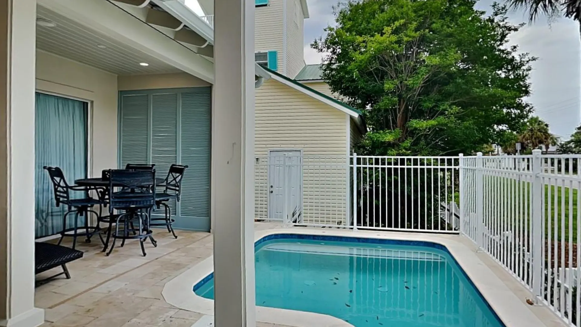 Villa Sweet Destiny 0*, Destin